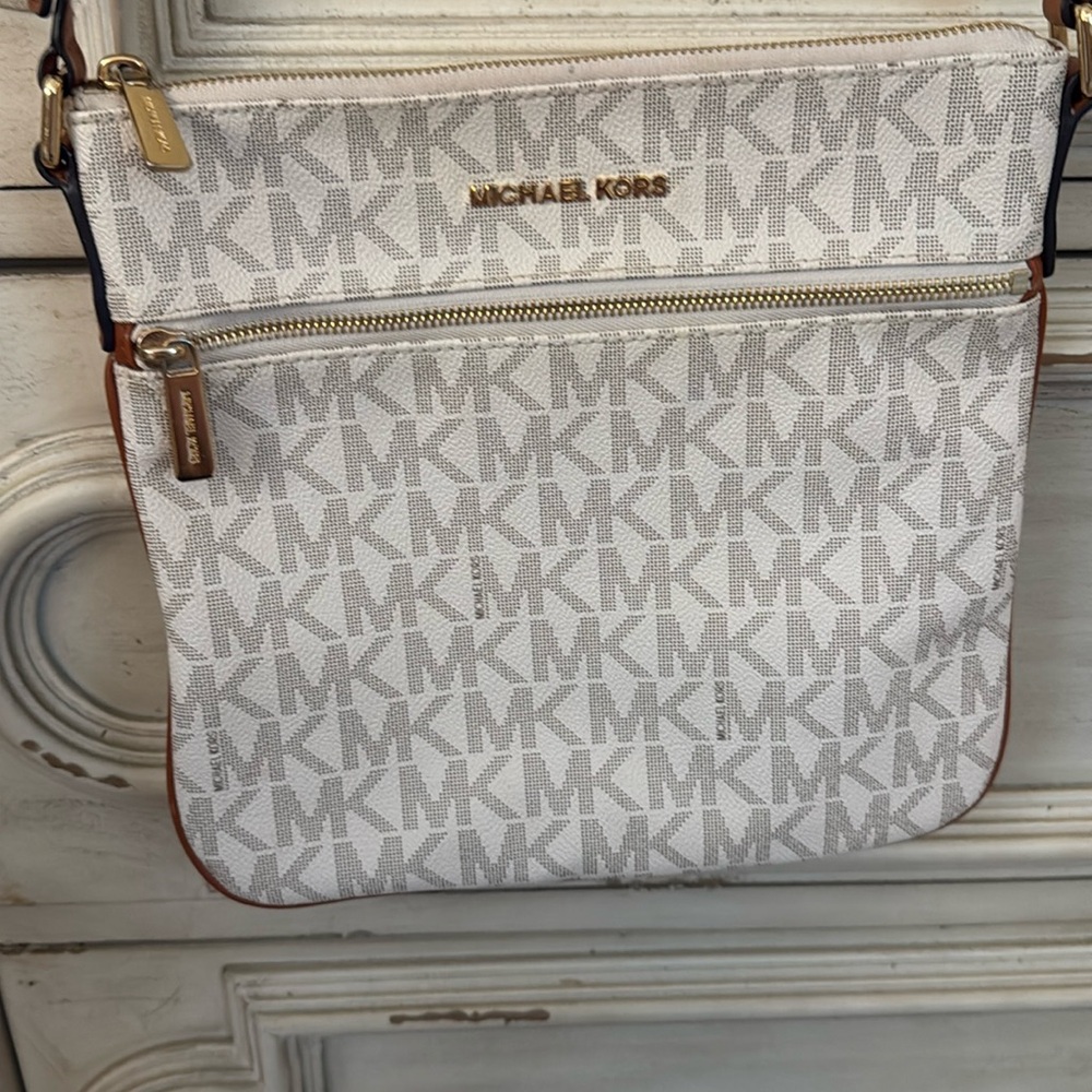 Michael Kors White - Vanilla MK Logo Crossbody Bag